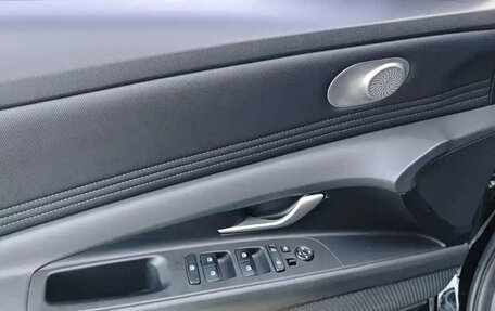 Hyundai Elantra, 2021 год, 1 200 000 рублей, 12 фотография