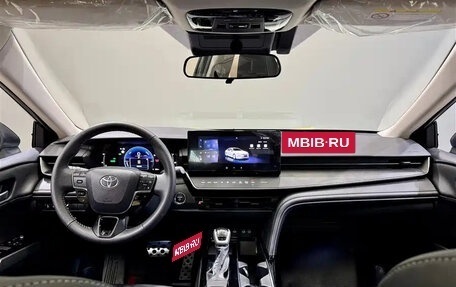Toyota Camry, 2026 год, 3 929 000 рублей, 9 фотография