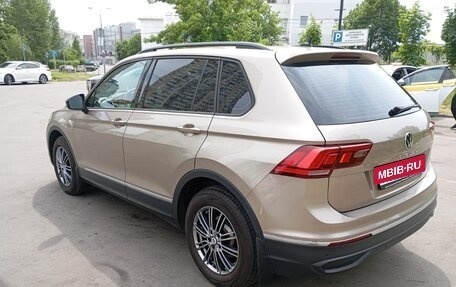 Volkswagen Tiguan II, 2021 год, 2 200 000 рублей, 4 фотография