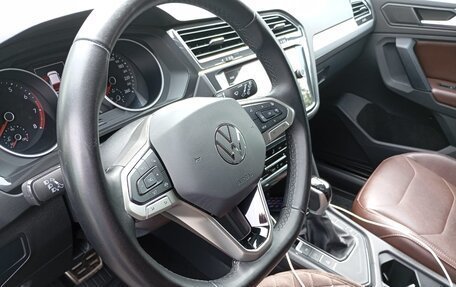 Volkswagen Tiguan II, 2021 год, 2 200 000 рублей, 17 фотография