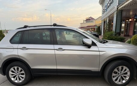 Volkswagen Tiguan II, 2019 год, 2 390 000 рублей, 17 фотография