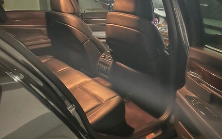 BMW 7 серия, 2010 год, 1 150 000 рублей, 4 фотография