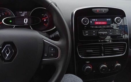 Renault Clio IV рестайлинг, 2017 год, 1 350 000 рублей, 9 фотография