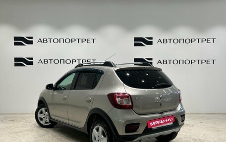 Renault Sandero II рестайлинг, 2017 год, 949 000 рублей, 5 фотография