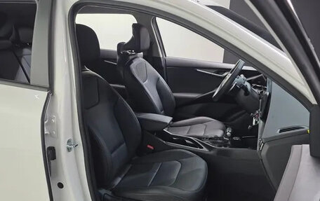 KIA Niro I, 2022 год, 1 834 000 рублей, 7 фотография
