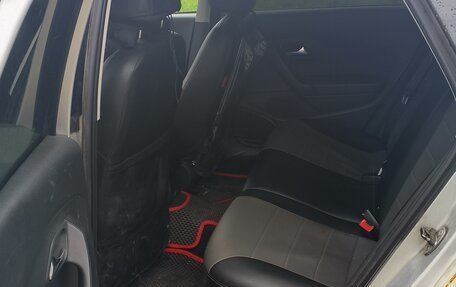Volkswagen Polo VI (EU Market), 2011 год, 380 000 рублей, 10 фотография