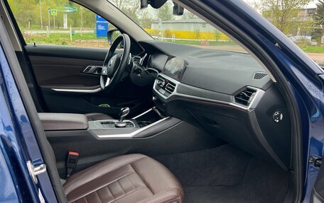 BMW 3 серия, 2020 год, 4 200 000 рублей, 12 фотография