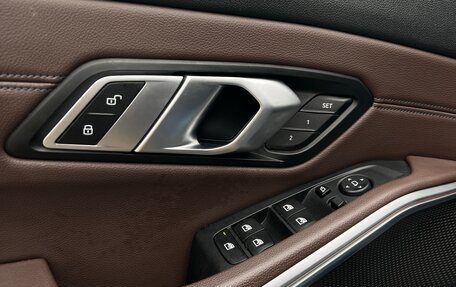 BMW 3 серия, 2020 год, 4 200 000 рублей, 16 фотография