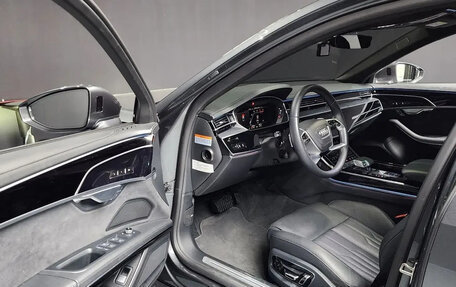 Audi A8, 2023 год, 9 200 000 рублей, 5 фотография