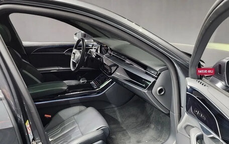 Audi A8, 2023 год, 9 200 000 рублей, 14 фотография