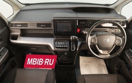Honda Stepwgn IV, 2015 год, 2 119 000 рублей, 10 фотография