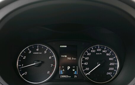 Mitsubishi Outlander III рестайлинг 3, 2014 год, 1 280 000 рублей, 19 фотография