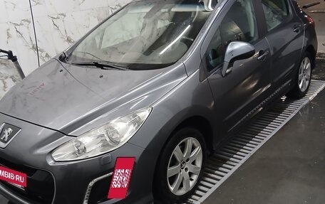 Peugeot 308 II, 2011 год, 495 000 рублей, 3 фотография