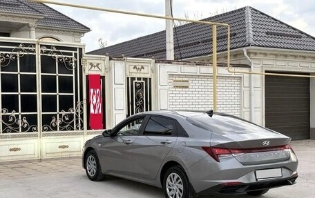 Hyundai Elantra, 2022 год, 1 490 000 рублей, 4 фотография