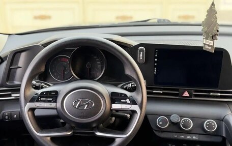 Hyundai Elantra, 2022 год, 1 490 000 рублей, 7 фотография