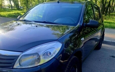 Renault Sandero I, 2014 год, 550 000 рублей, 2 фотография
