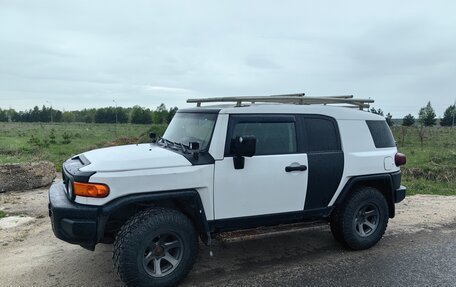 Toyota FJ Cruiser, 2007 год, 3 250 000 рублей, 3 фотография