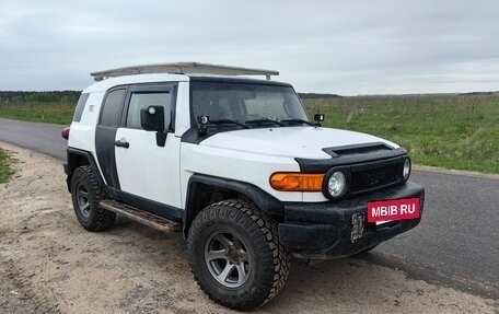 Toyota FJ Cruiser, 2007 год, 3 250 000 рублей, 7 фотография