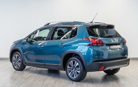 Peugeot 2008 II, 2019 год, 1 099 000 рублей, 2 фотография