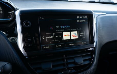 Peugeot 2008 II, 2019 год, 1 099 000 рублей, 17 фотография