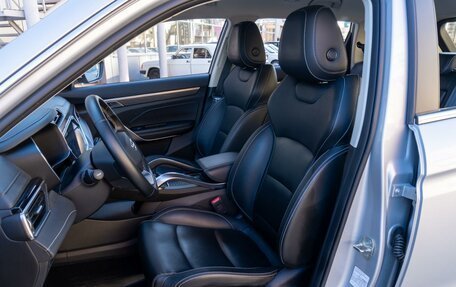 Geely Atlas, 2024 год, 2 299 000 рублей, 10 фотография