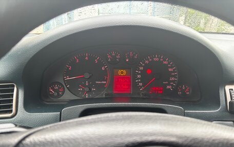 Audi A6, 1998 год, 500 000 рублей, 11 фотография