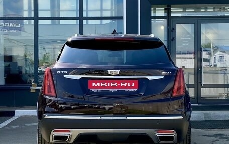 Cadillac XT5 I рестайлинг, 2021 год, 3 699 000 рублей, 6 фотография