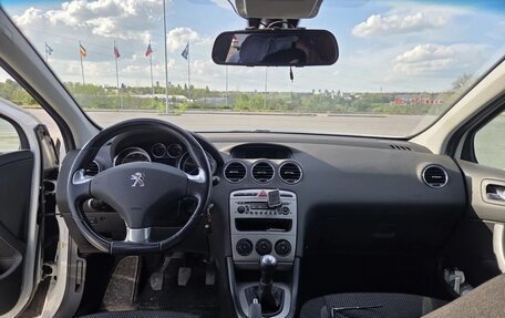 Peugeot 408 I рестайлинг, 2017 год, 900 000 рублей, 13 фотография
