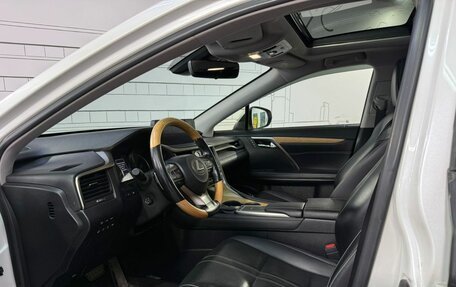 Lexus RX IV рестайлинг, 2021 год, 6 100 000 рублей, 15 фотография
