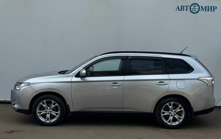Mitsubishi Outlander III рестайлинг 3, 2014 год, 1 414 000 рублей, 5 фотография