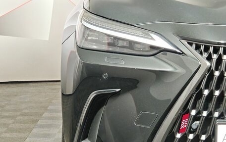Lexus NX, 2021 год, 5 900 000 рублей, 10 фотография