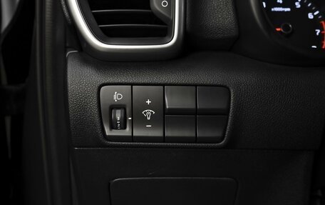 KIA Sportage IV рестайлинг, 2019 год, 2 339 000 рублей, 21 фотография