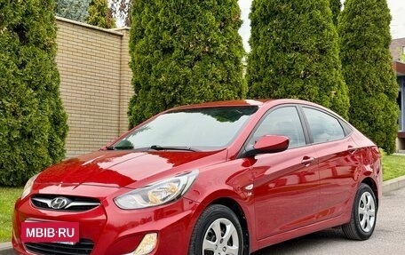 Hyundai Solaris II рестайлинг, 2013 год, 890 000 рублей, 2 фотография