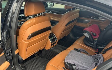 BMW 7 серия, 2015 год, 3 600 000 рублей, 11 фотография