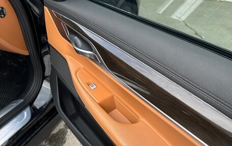 BMW 7 серия, 2015 год, 3 600 000 рублей, 8 фотография