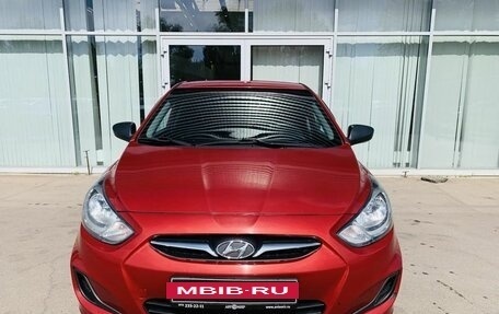 Hyundai Solaris II рестайлинг, 2011 год, 635 000 рублей, 2 фотография