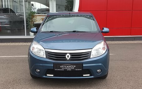 Renault Sandero I, 2013 год, 656 000 рублей, 2 фотография