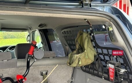 Toyota Hilux Surf IV, 2005 год, 1 380 000 рублей, 13 фотография