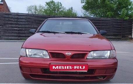 Nissan Almera, 1998 год, 275 000 рублей, 2 фотография