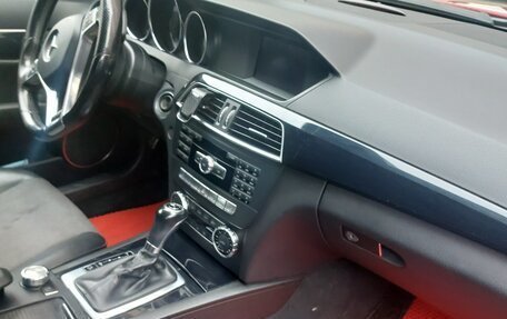 Mercedes-Benz C-Класс, 2012 год, 1 150 000 рублей, 6 фотография