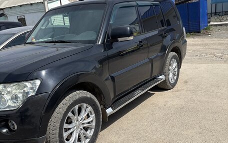 Mitsubishi Pajero IV, 2007 год, 1 750 000 рублей, 3 фотография