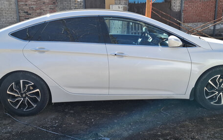 Hyundai i40 I рестайлинг, 2013 год, 1 100 000 рублей, 10 фотография