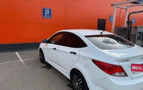 Hyundai Solaris II рестайлинг, 2014 год, 840 000 рублей, 5 фотография