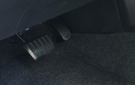 Toyota RAV4, 2018 год, 2 585 000 рублей, 16 фотография