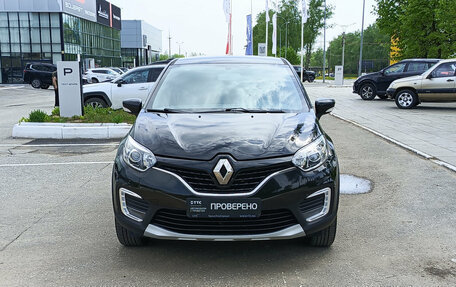 Renault Kaptur I рестайлинг, 2019 год, 1 820 000 рублей, 2 фотография