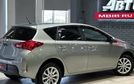 Toyota Auris II, 2013 год, 1 187 000 рублей, 5 фотография
