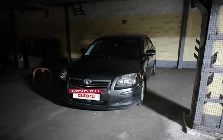 Toyota Avensis III рестайлинг, 2008 год, 850 000 рублей, 11 фотография