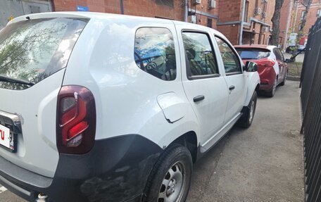 Renault Duster I рестайлинг, 2016 год, 900 000 рублей, 4 фотография