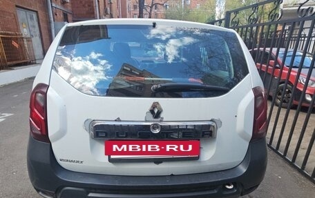 Renault Duster I рестайлинг, 2016 год, 900 000 рублей, 6 фотография