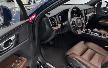 Volvo XC60 II, 2023 год, 4 100 888 рублей, 8 фотография